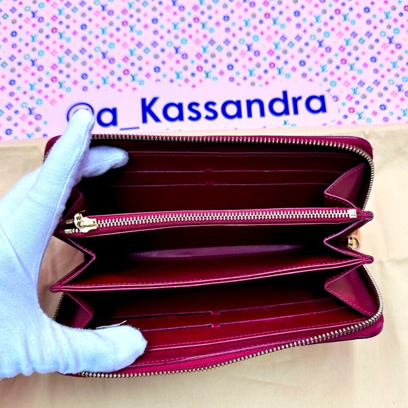 Louis Vuitton Red Vernis Zip Around Wallet - Picture 7 of 8